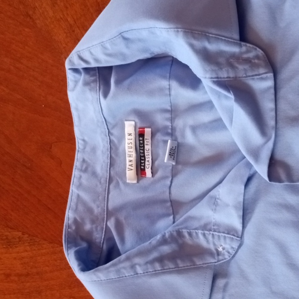 Blue Van Heusen button up
